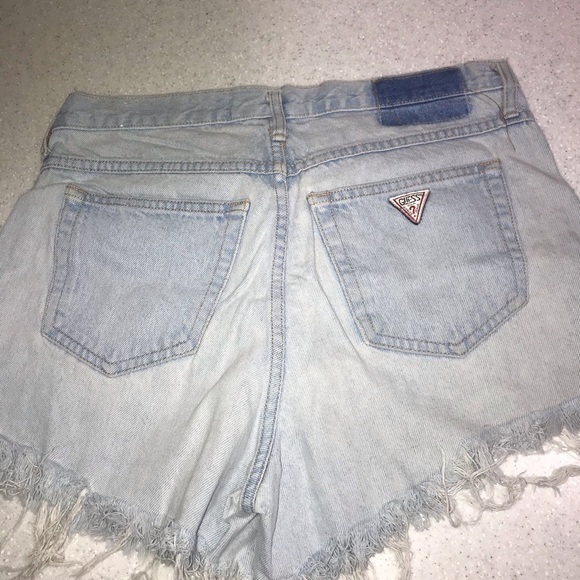 Guess size 1 - Picture 2 of 2